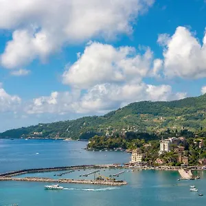https://appresidenziale-vista-mare-3-camerebox-privato.hotelitalianriviera.com